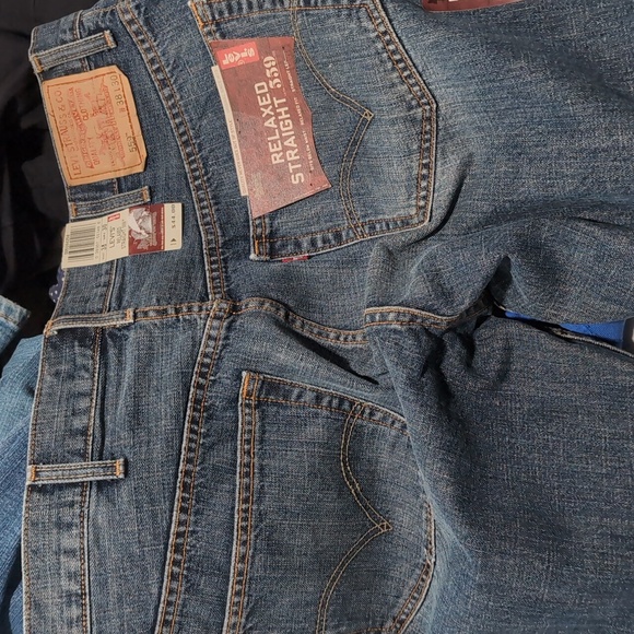 Levi's Men's 559™ Relaxed Straight Fit Jean 38x30 - Picture 1 of 2